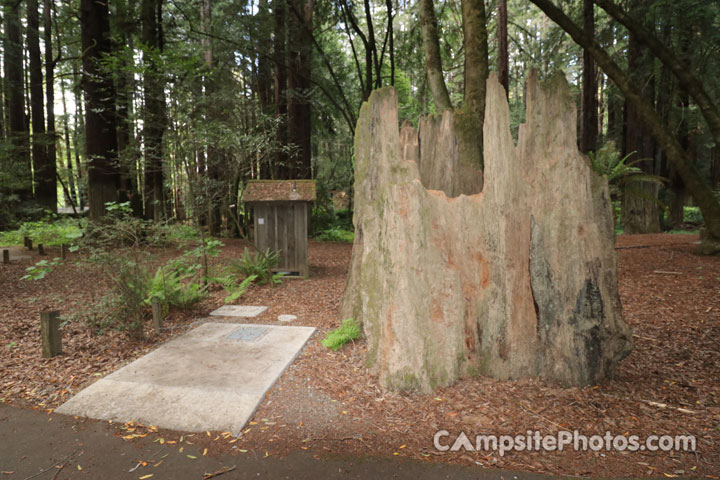 Navarro River Redwoods State Park - Paul M. Dimmick Vault Toilet