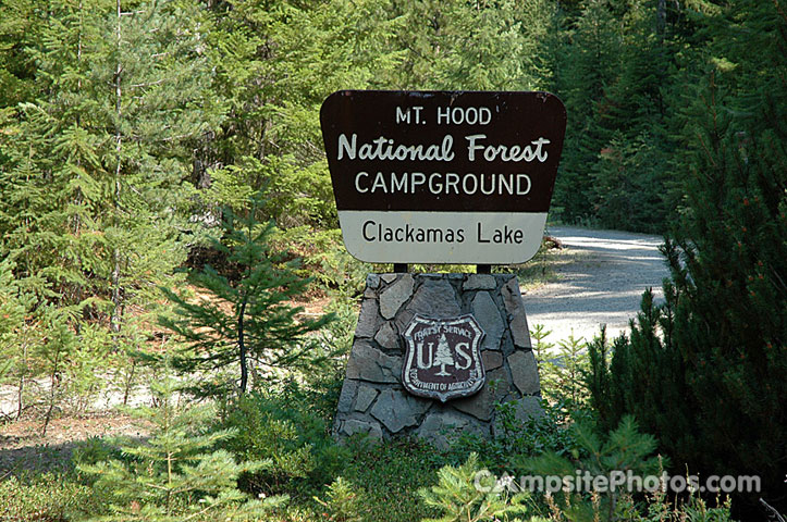 Clackamas Lake Sign