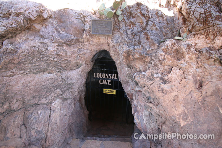 Colossal Cave Mountain Park Entrance
