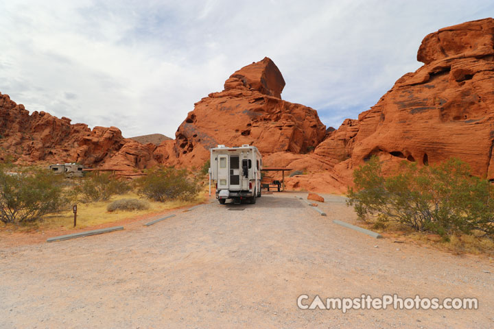 Valley of Fire Arch Rock 006
