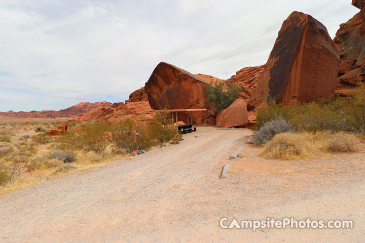 Valley of Fire Arch Rock 029