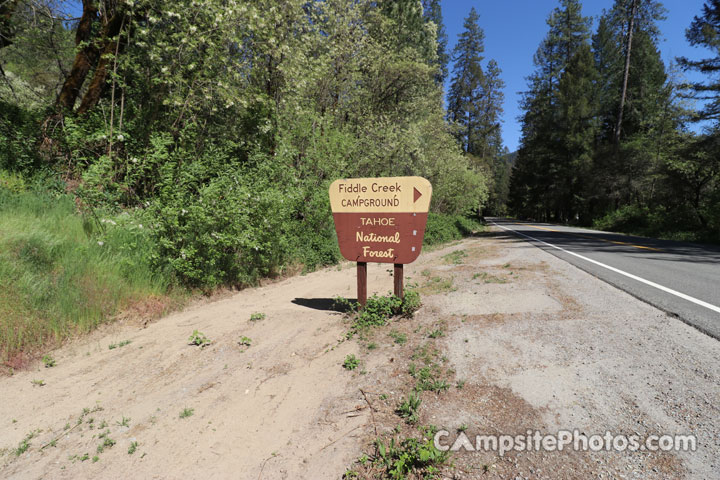 Fiddle Creek Campground Sign