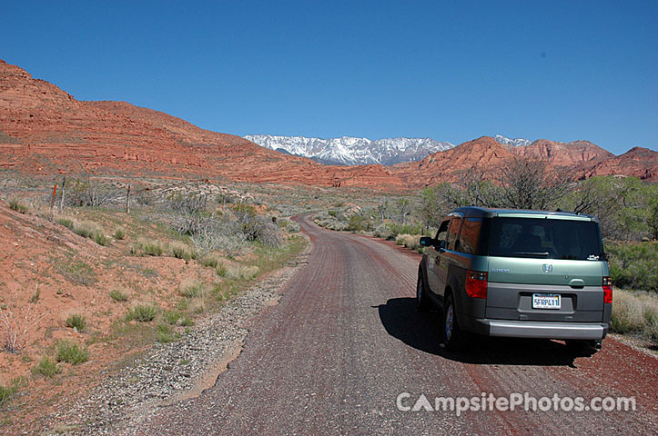Road to Red Cliffs Campground