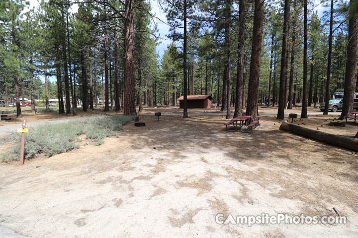 Campground By The Lake E011