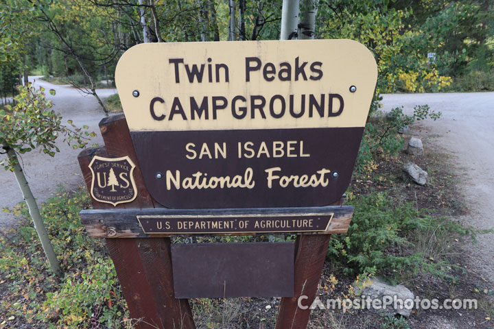 Twin Peaks Campground Sign