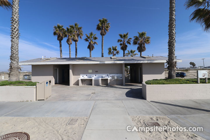 Silver Strand State Beach Restrooms