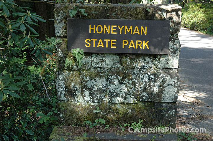 Jessie M Honeyman State Park Sign