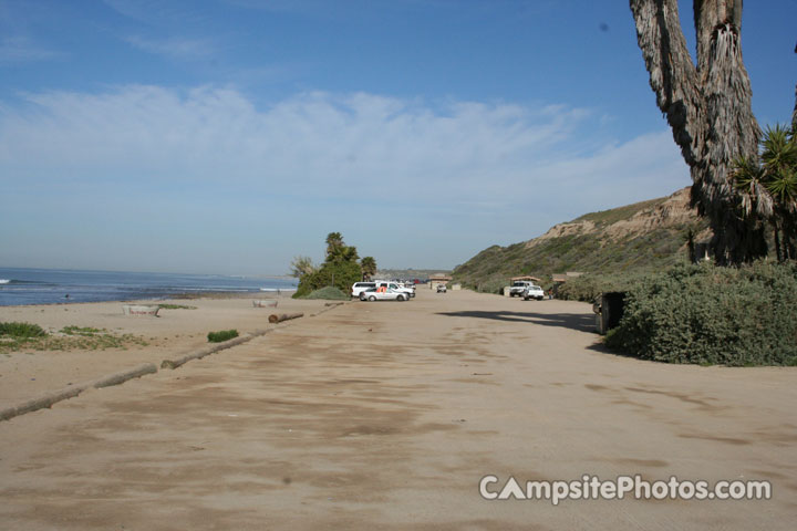 San Onofre State Beach Bluffs Day Use Beach Parking