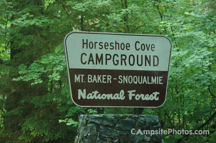Horseshoe Cove Sign