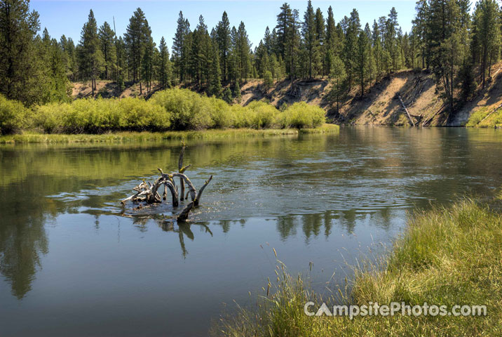 LaPine State Park River View