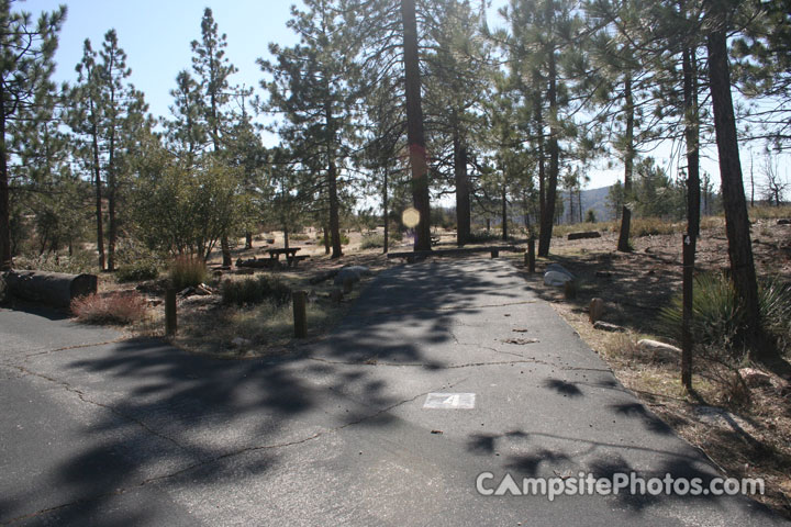 Chilao Campground Little Pines Loop 004