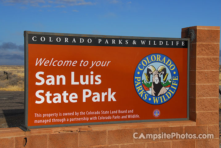 San Luis State Park Sign