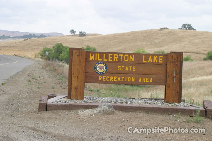 Millteron Lake Sign