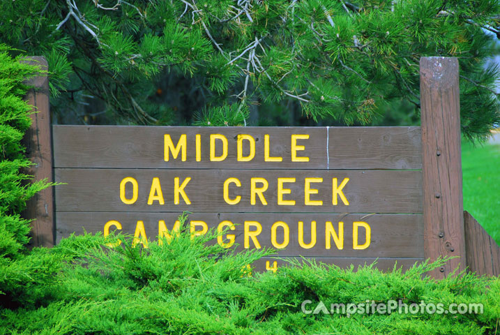Branched Oak Lake Middle Oak Creek Sign