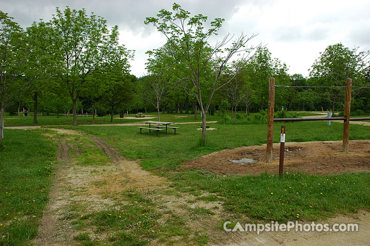 Forestville-Mystery Cave Horse Campground 001
