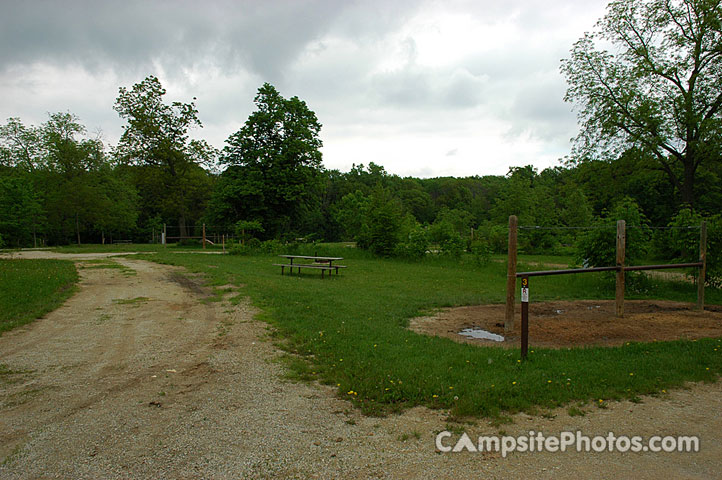 Forestville-Mystery Cave Horse Campground 003