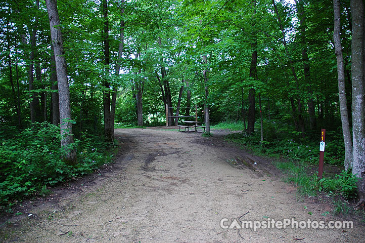 Forestville-Mystery Cave Horse Campground 011