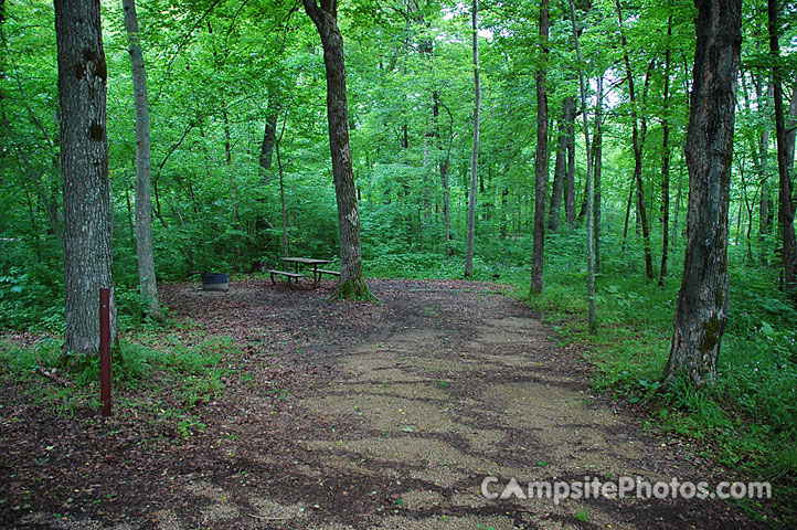Forestville-Mystery Cave Main Campground 001