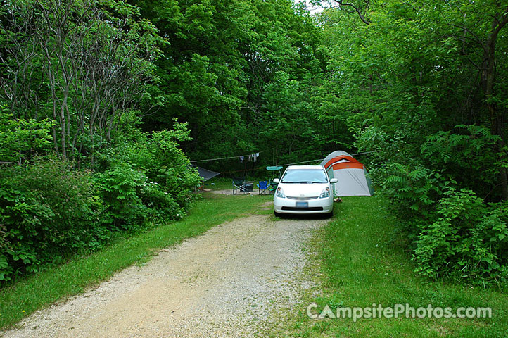 Forestville-Mystery Cave Main Campground 036