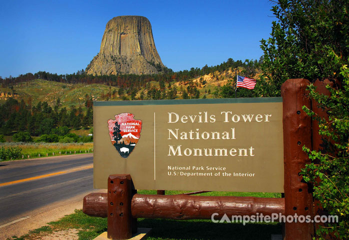 Devils Tower Sign