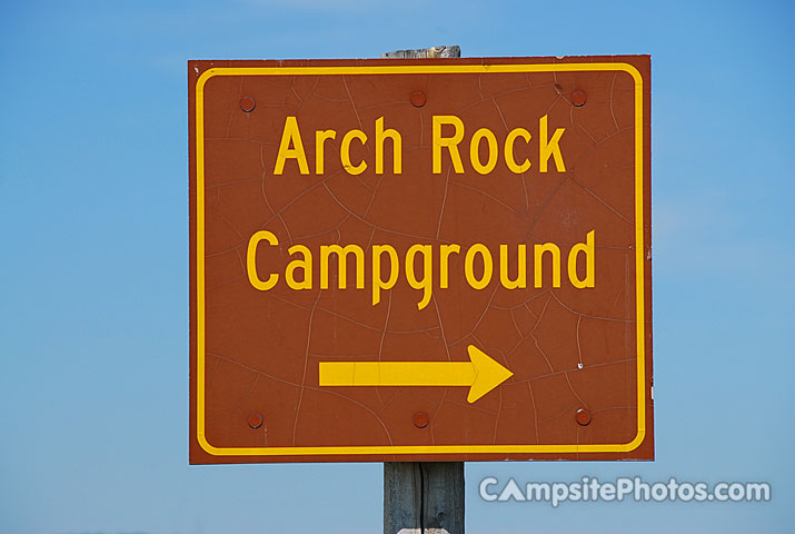 Arch Rock Sign