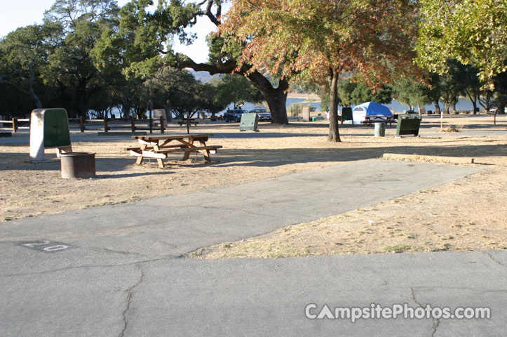 Coyote Lake Park Lakeview Campground 020