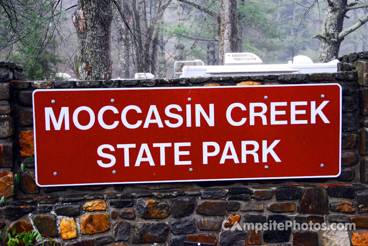 Moccasin Creek State Park Sign