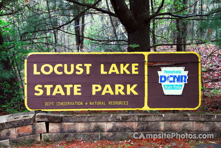 Locust Lake State Park Sign