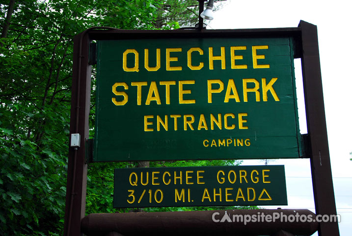 Quechee State Park Sign