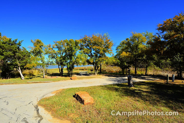 Lake Mineral Wells State Park 064
