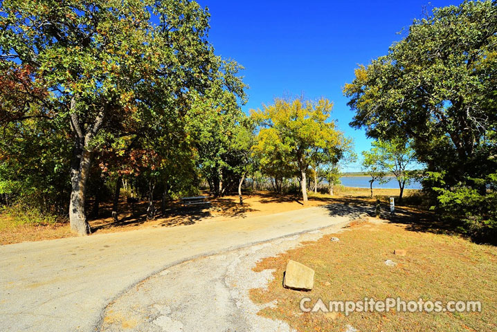 Lake Mineral Wells State Park 065