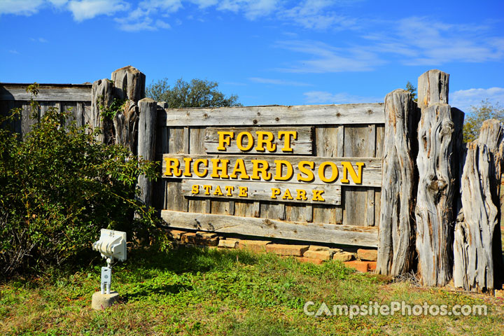 Fort Richardson State Park Sign